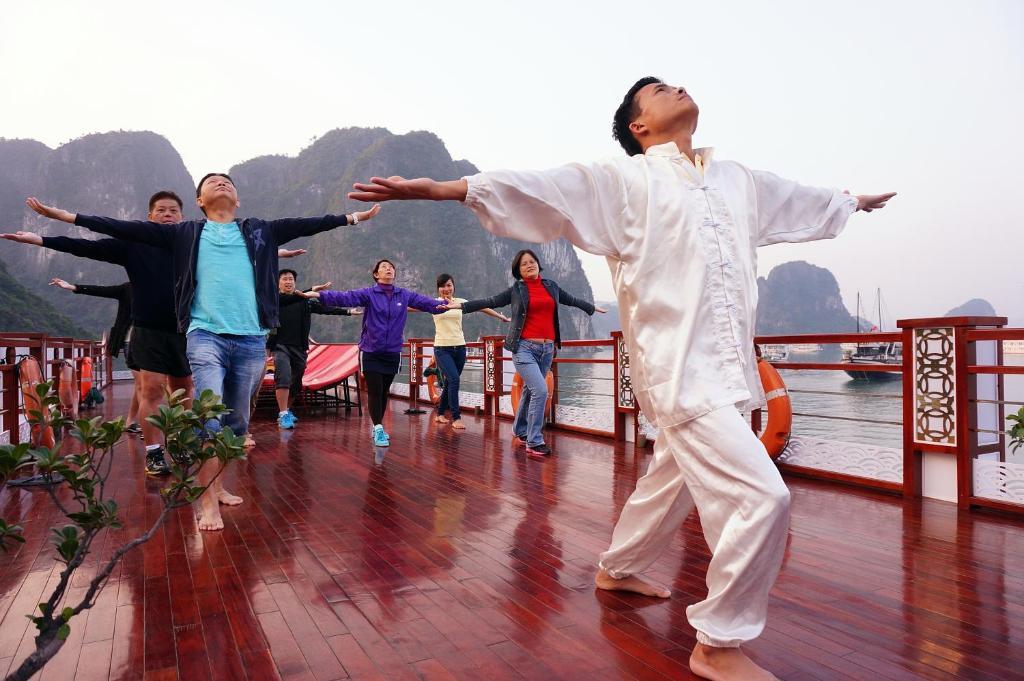 Oriental Sails Cruise Hotel Hạ Long-öböl Kültér fotó